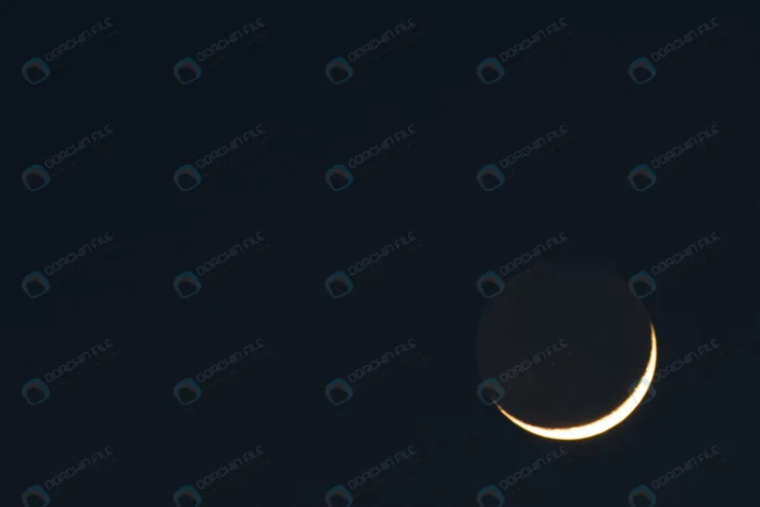 beautiful shot sun going moon with dark wall crcdeb781cf size1.46mb 3888x2592 1 - title:تصویر استوک خورشید گرفتگی - اورچین فایل - format:JPG - استوک - sku:crcdeb781cf - keywords: p_id:51302
