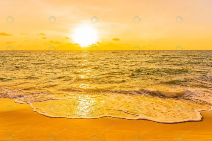 beautiful tropical beach sea ocean sunset sunrise crc725e7f15 - title:عکس طلوع و غروب خورشید - اورچین فایل - format:JPG - استوک - sku:crc725e7f15 - keywords: p_id:81863
