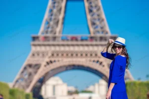 beautiful woman paris background eiffel tower dur crc18ba108c size4.74mb 4550x3033 - title:Home - اورچین فایل - format: - sku: - keywords: p_id:18