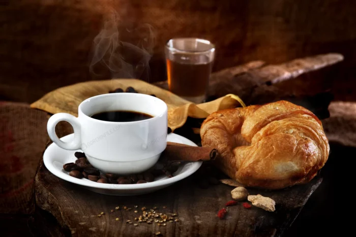 breakfast hot coffee with honey croissant crcb206698b - title:کروسان با فنجان قهوه - اورچین فایل - format:JPG - استوک - sku:crcb206698b - keywords: p_id:96677