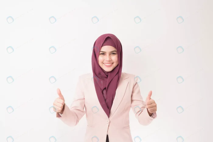 business woman with hijab portrait white crcea139865 - title:دانلود عکس استوک دختر با حجاب - اورچین فایل - format:JPG - استوک - sku:crcea139865 - keywords: p_id:35615