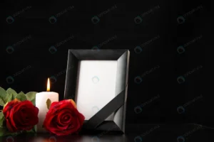 front view picture frame with red flowers black 28 crc845d72e5 size7.24mb 5600x3737 - title:Home - اورچین فایل - format: - sku: - keywords: p_id:18