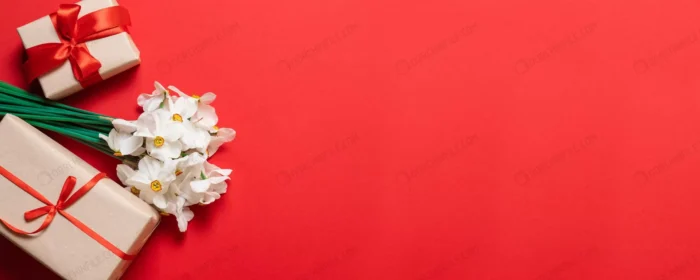 happy mothers day text beautiful red tulips with crc971a87ed - title:جعبه هدیه و گل نرگس - اورچین فایل - format:JPG - استوک - sku:crc971a87ed - keywords: p_id:99965