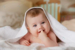 happy smiling baby towel after bathing crcd78e0fc7 size8.27mb 5244x3495 - title:Home - اورچین فایل - format: - sku: - keywords: p_id:18