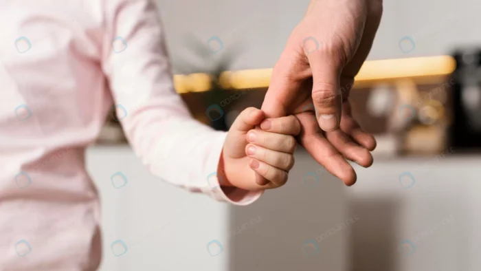 little girl holding hands with father crc6cbf44d2 size1.73mb 6998x3937 1 - title:دست پدر در دست کودک - اورچین فایل - format:JPG - استوک - sku:crc6cbf44d2 - keywords: p_id:45576