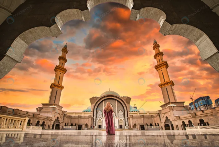 masjid wilayah persekutuan sunset kuala lumpur ma crcbaa78ff6 - title:عکس استوک اسلامی از نمای مسجد - اورچین فایل - format:JPG - استوک - sku:crcbaa78ff6 - keywords: p_id:35543