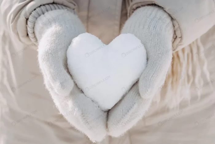 snow heart hands crc1073e0e8 - title:برف به شکل قلب - اورچین فایل - format:JPG - استوک - sku:crc1073e0e8 - keywords: p_id:100047
