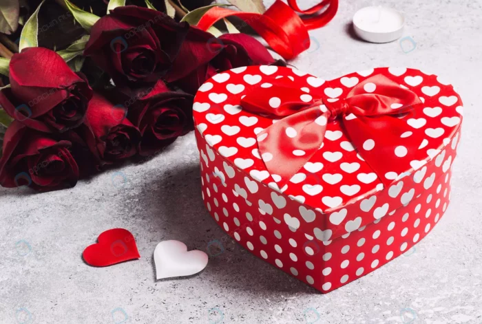 valentines day womens mothers day red rose gift b crc4fcba6d7 size12.49mb 4946x3325 1 - title:استوک جعبه کادو طرح قلب - اورچین فایل - format:JPG - استوک - sku:crc4fcba6d7 - keywords: p_id:44389