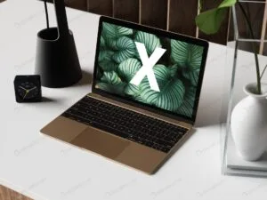 موکاپ صفحه نمایش لپ‌تاپ