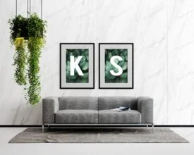 موکاپ قاب عکس روی دیوار